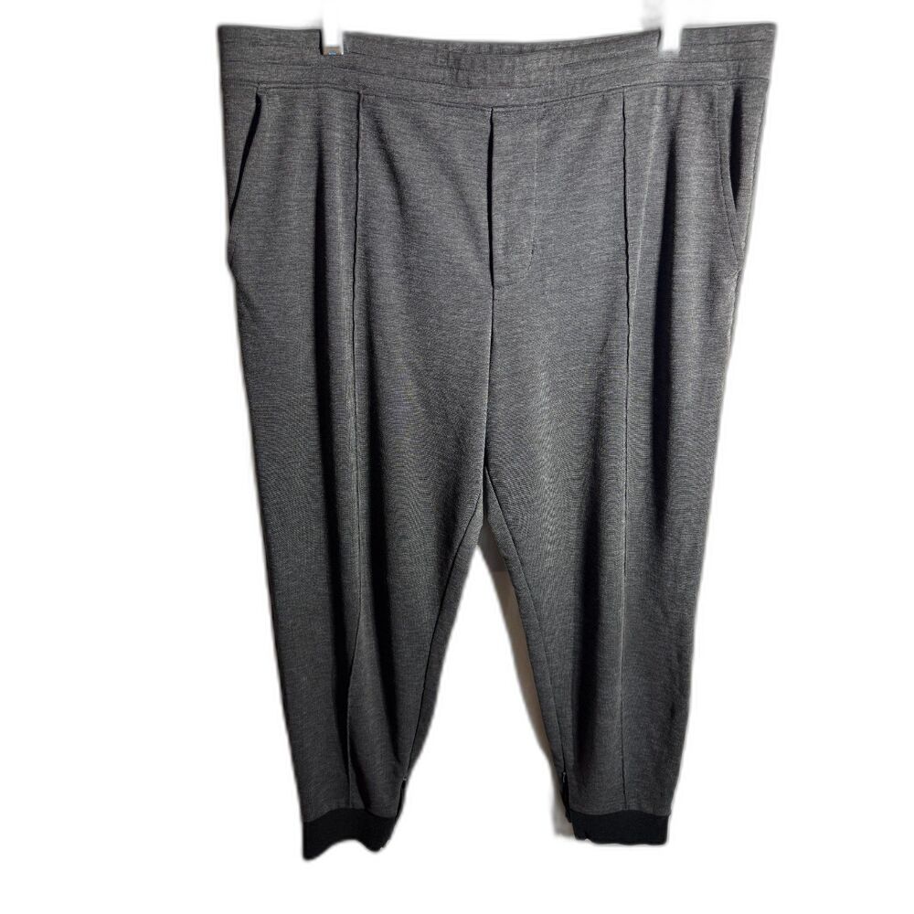 Vince Charcoal Gray Tailored Jogger Pants Size L Pintuck Ankle Zip Cuffs